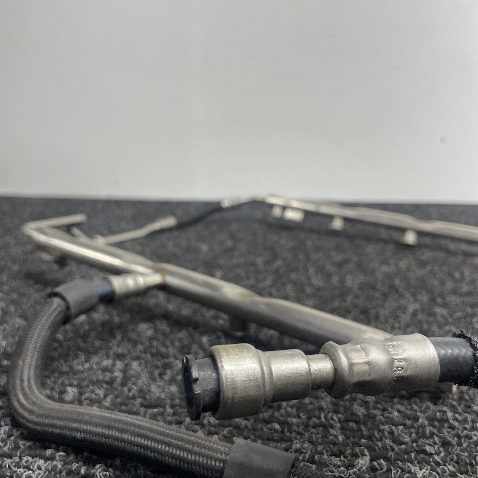 ☑️ 06-13 OEM BMW E90 E92 E93 M3 Engine S65 Pressure Fuel Injectors Rail Lines