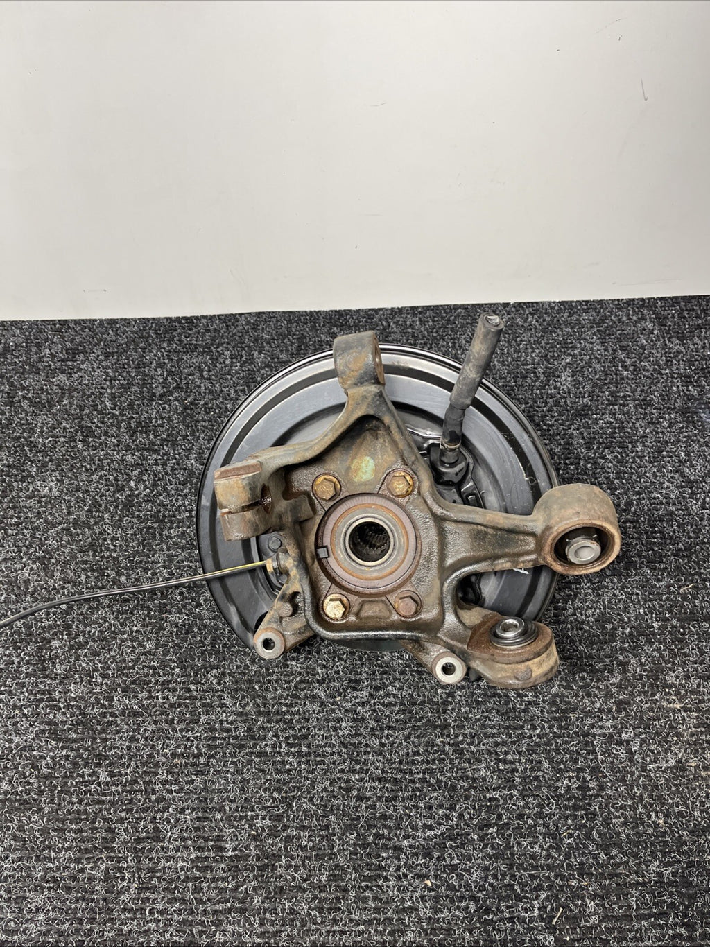 ☑️ 2022-2023 TOYOTA GR86 REAR LEFT DRIVERS SPINDLE KNUCKLE HUB ASSY OEM