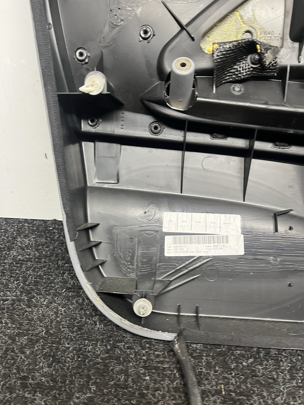 ☑️02-06 BMW E46 SEDAN PASSENGER RIGHT SIDE DOOR PANEL CARD GRAY OEM