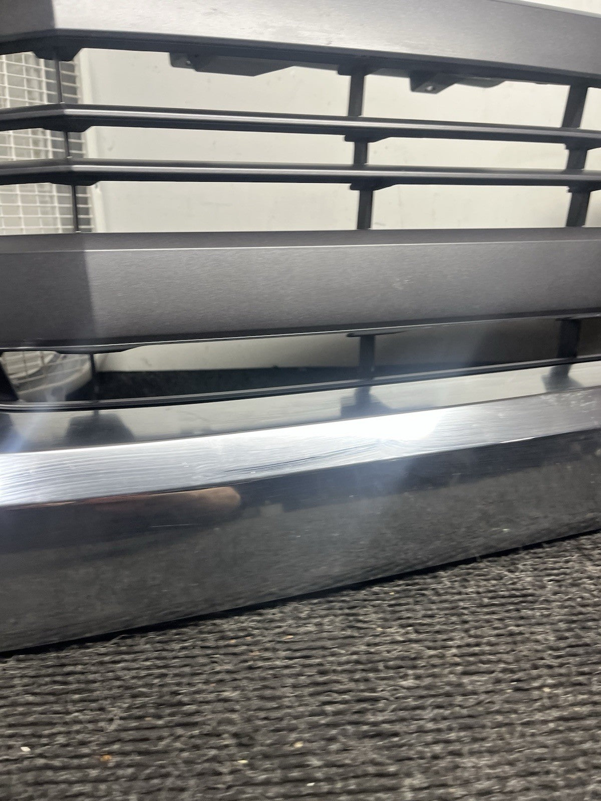 ☑️ 2014 2015 2016 2017 TOYOTA TUNDRA FRONT UPPER GRILL/GRILLE OEM