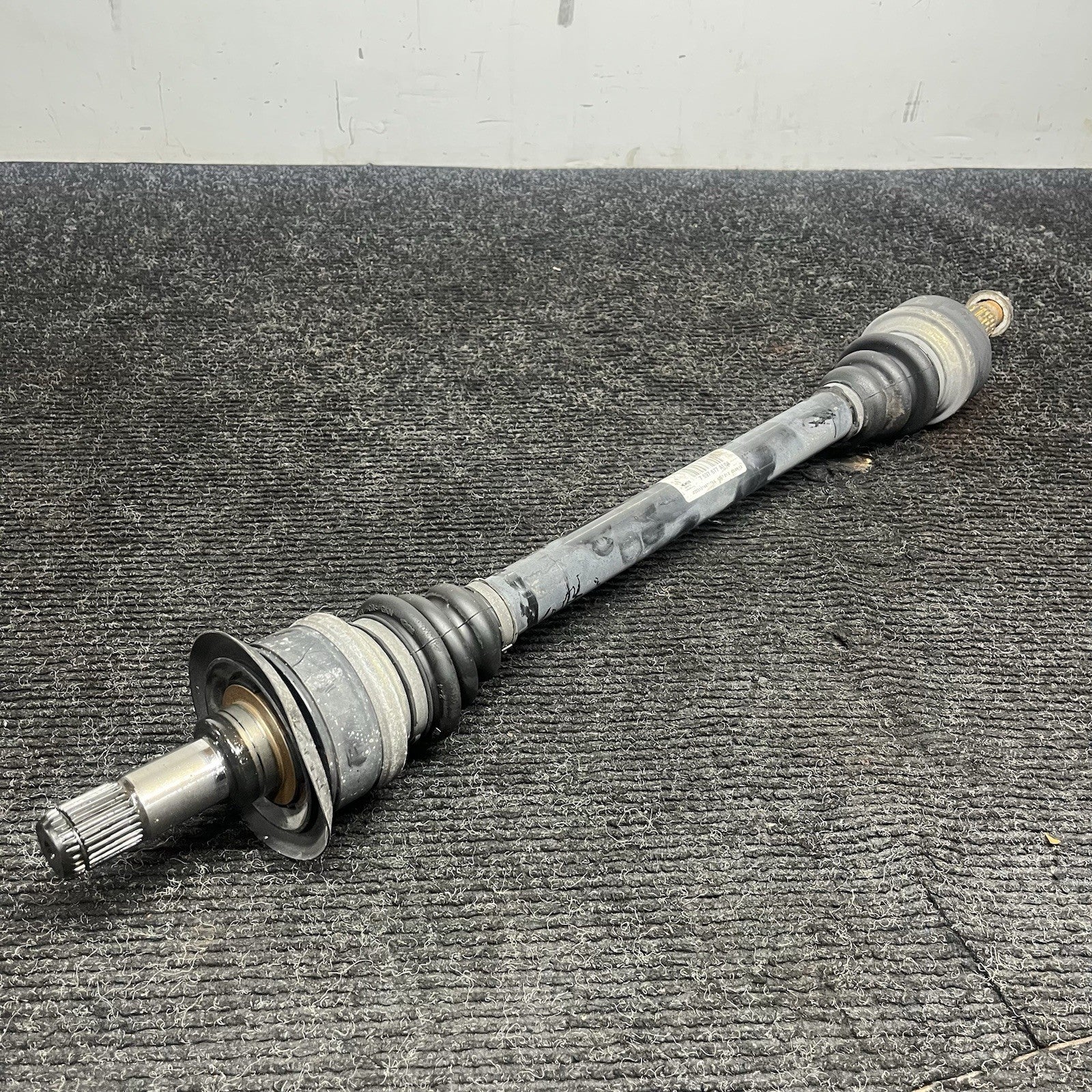 ☑️ BMW 328i 335i 428i 435i Left Rear Axle Shaft CV Joint 33207597677 OEM