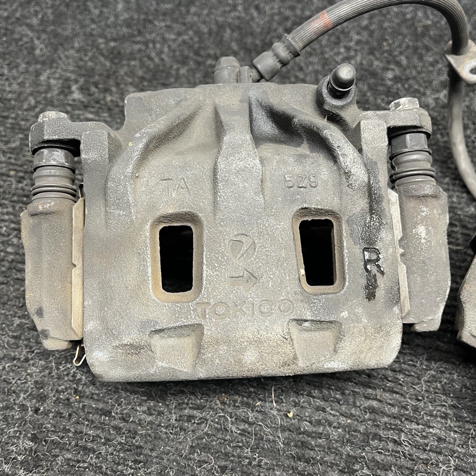 ☑️ 2015-2021 Subaru WRX OEM 2 Piston Front Brake Calipers 26292AG040 26292AG050