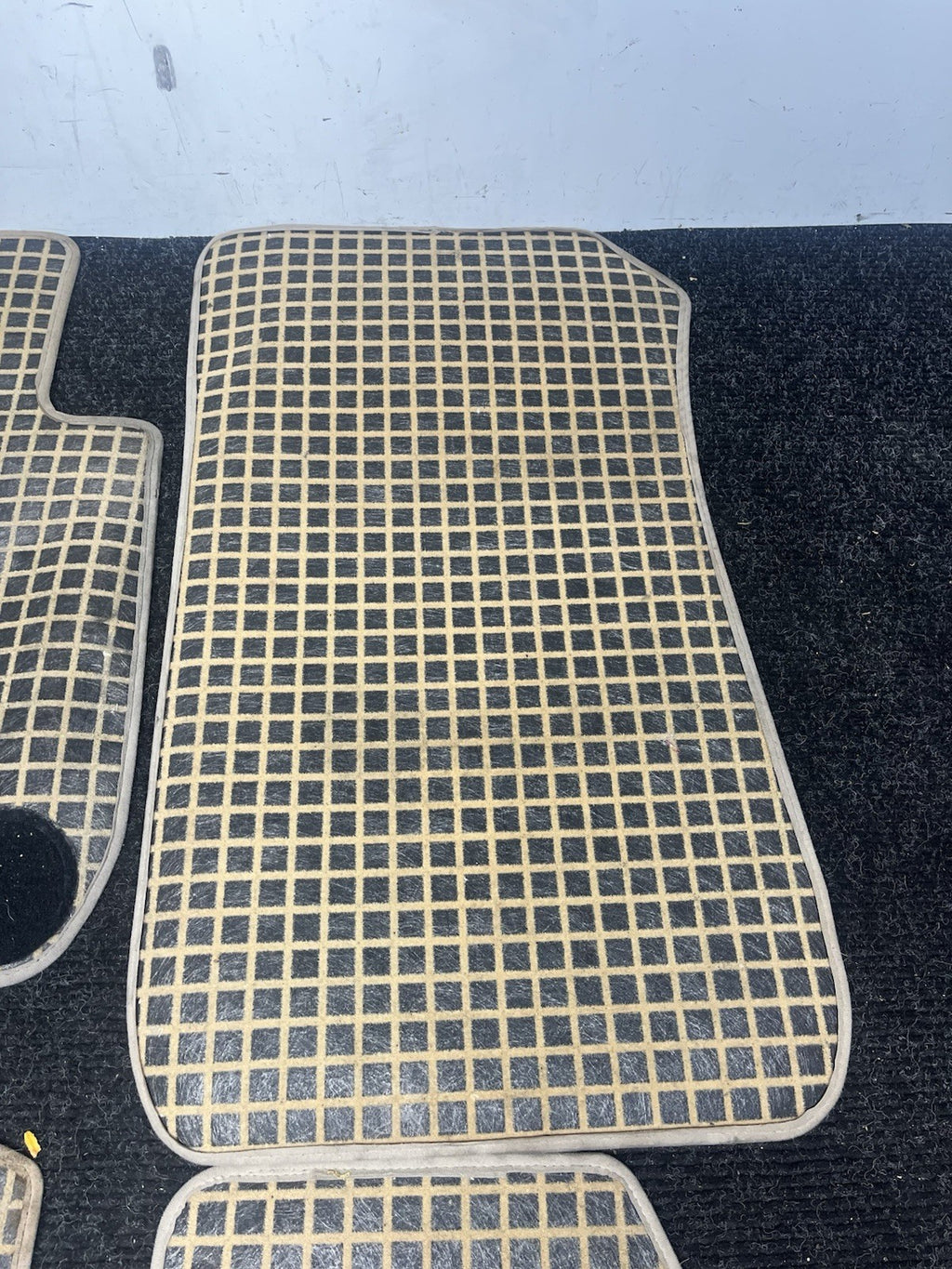 ☑️ Genuine 07-13 BMW E90 E92 E93 Carpets Floor Mats Tan Full Set