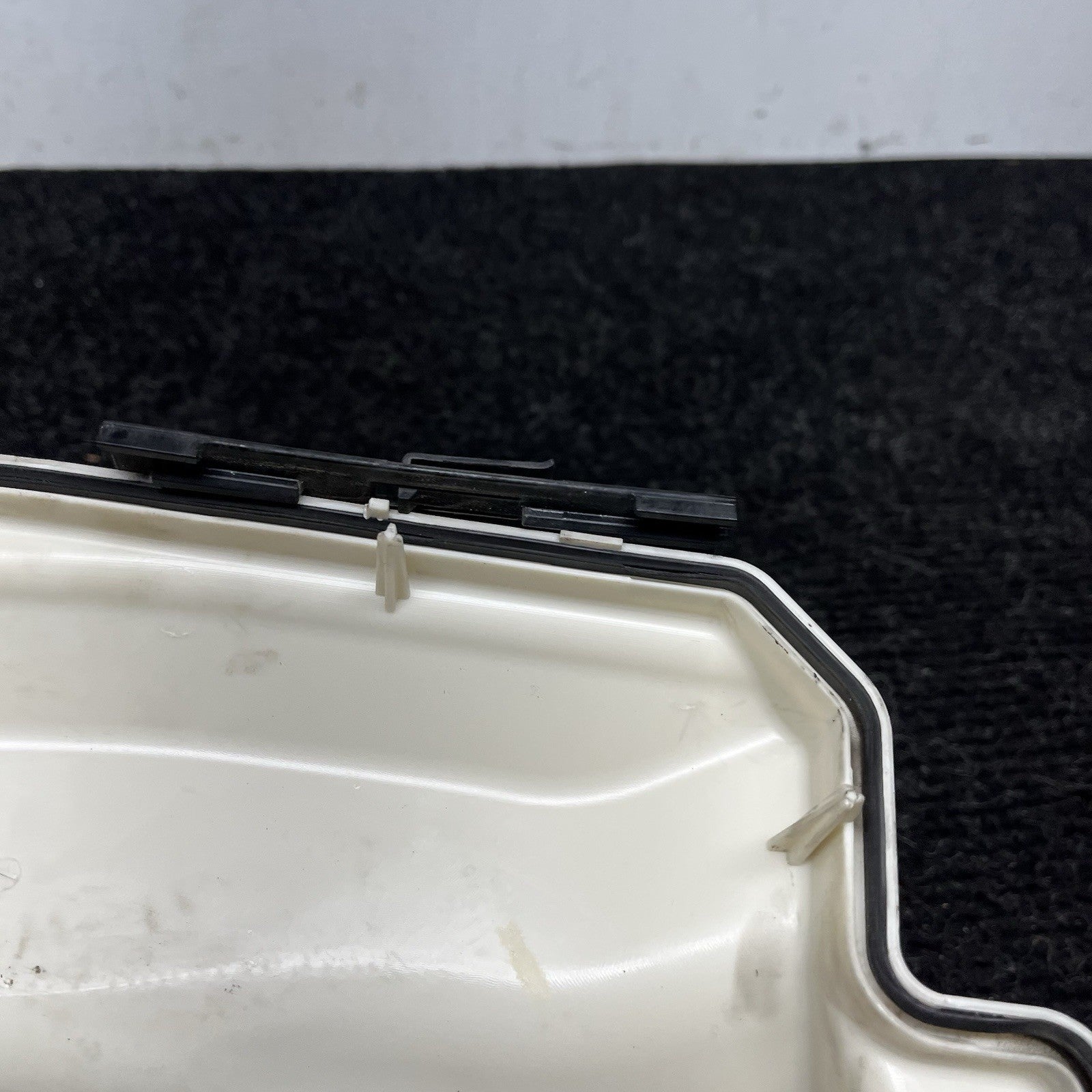 ☑️ 07-13 BMW E90 E92 E93 335i 328i DME ECU Top Cover Housing Piece 7544575 OEM