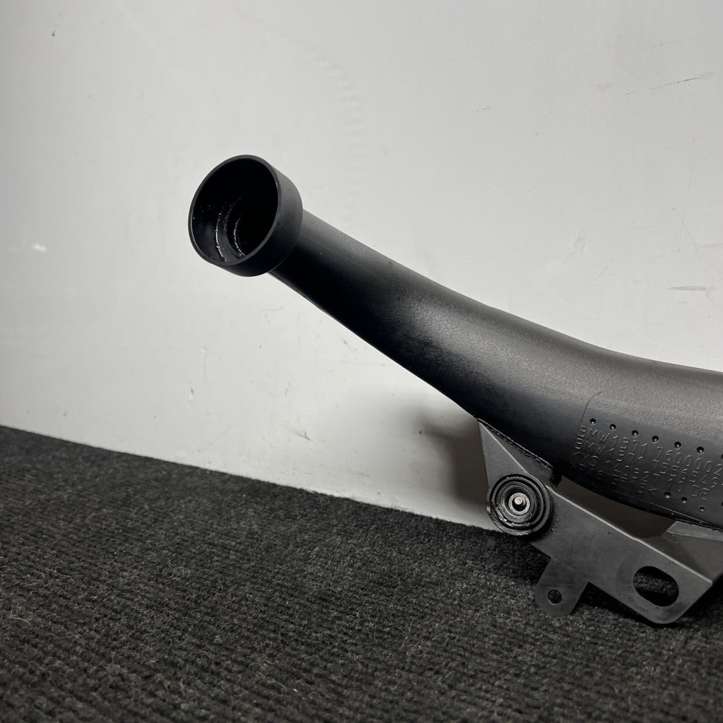 ☑️ BMW E60 E82 E90 E92 TURBO CHARGE AIR INDUCTION TUBE INTAKE PIPE OEM