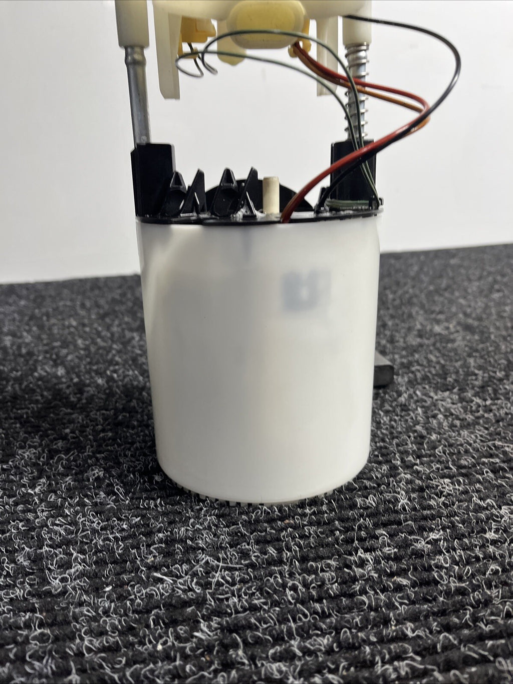 ☑️ 06-13 BMW E82 E88 E90 E91 E92 E93 128I 135I 328I 335I Fuel Pump Sending OEM