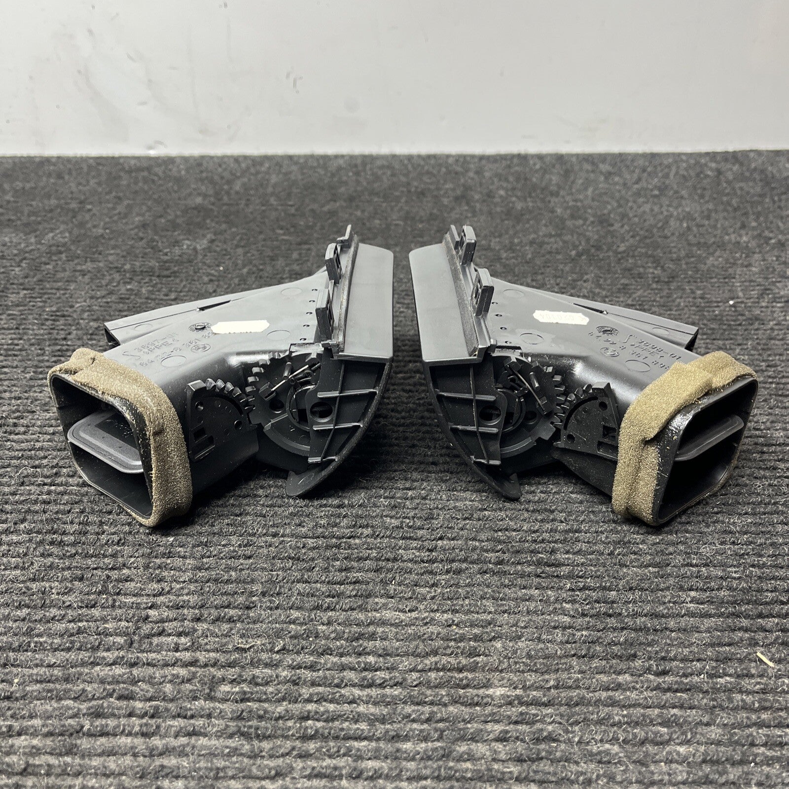 ☑️ 2000-2006 BMW E46 M3 3 SERIES FRONT L/R DASH END VENTS AC VENT AIR VENT OEM