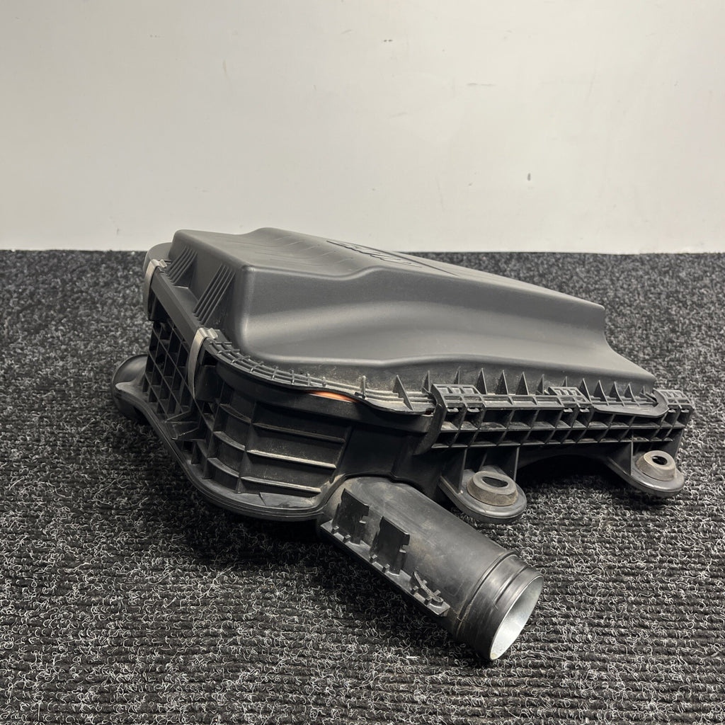 ☑️ 07-13 OEM BMW E82 E88 E90 E92 E93 335 N54 AirBox Air Box Filter Housing