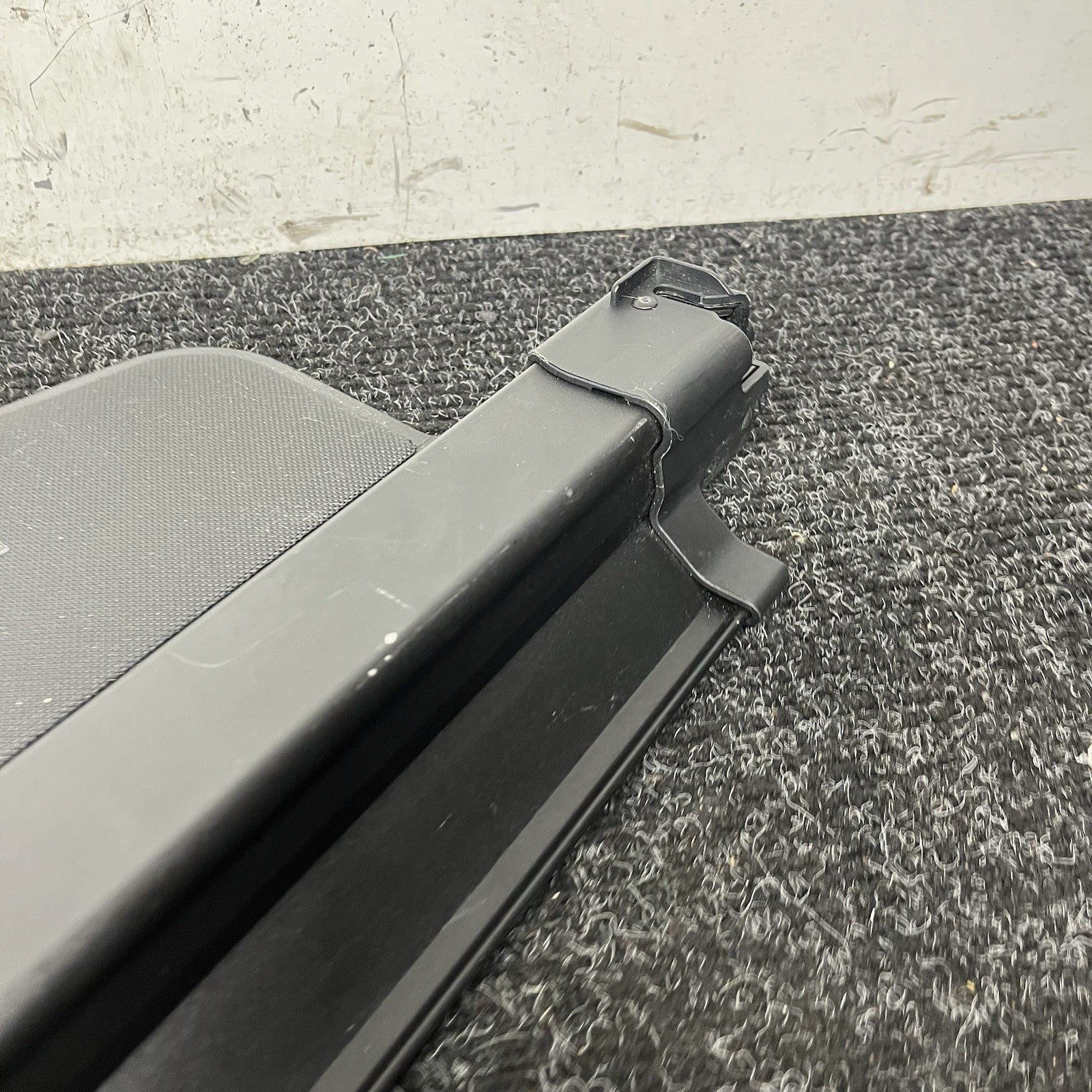☑️ 11-17 BMW F25 X3 Rear Trunk Retractable Cargo Luggage Shade Roller Cover OEM