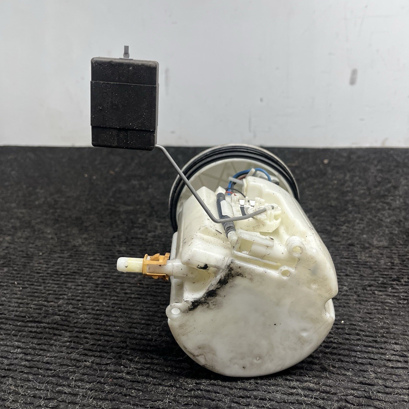 ☑️ 2013-2019 Scion Subaru FRS BRZ Fuel Pump Assembly 42021CA000 OEM