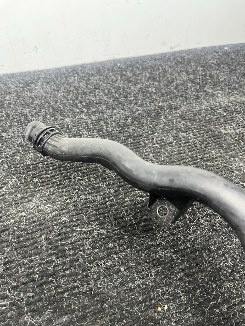 ☑️OEM BMW E88 E92 E93 N54 AWD MT Thermostat Hose Heater Coolant Return Pipe Line