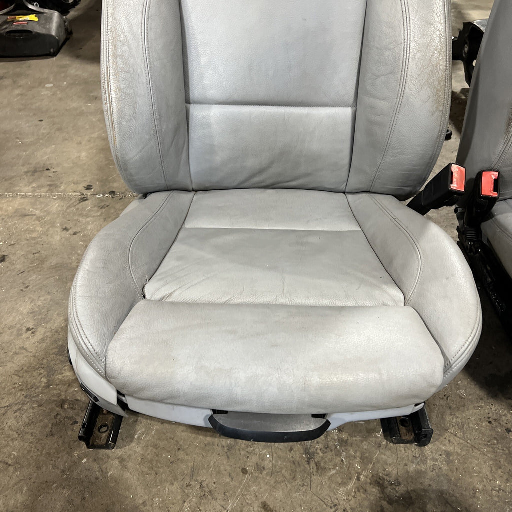 ☑️ 2008-2013 BMW E82 1-Series Coupe Leather Front Sport Seat Pair Grey OEM