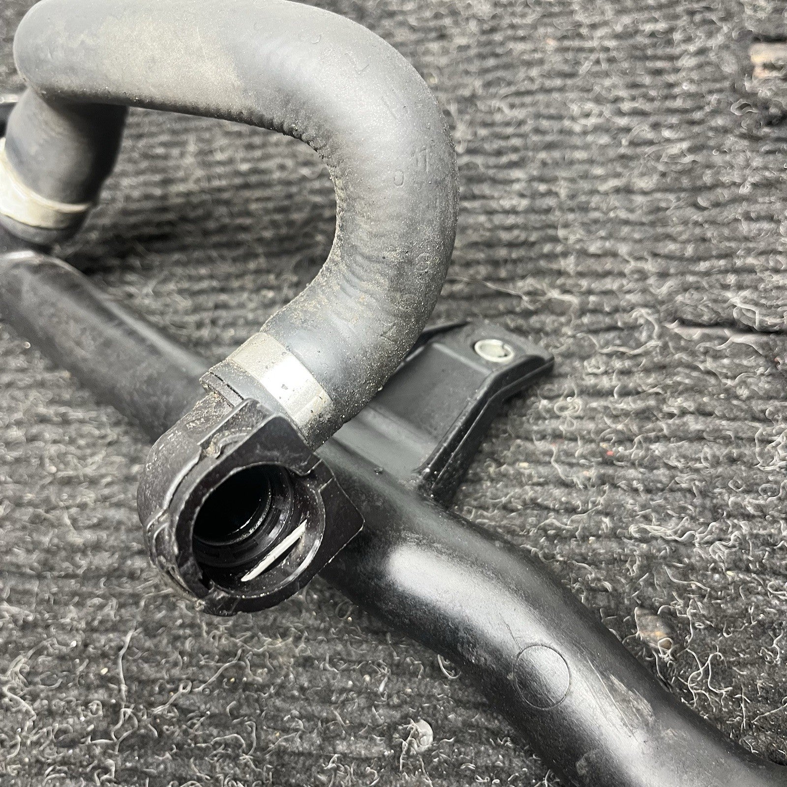☑️ 2007-2013 BMW 128I 323I 328I E90 E92 E93 Engine Motor Coolant Hose Pipe OEM