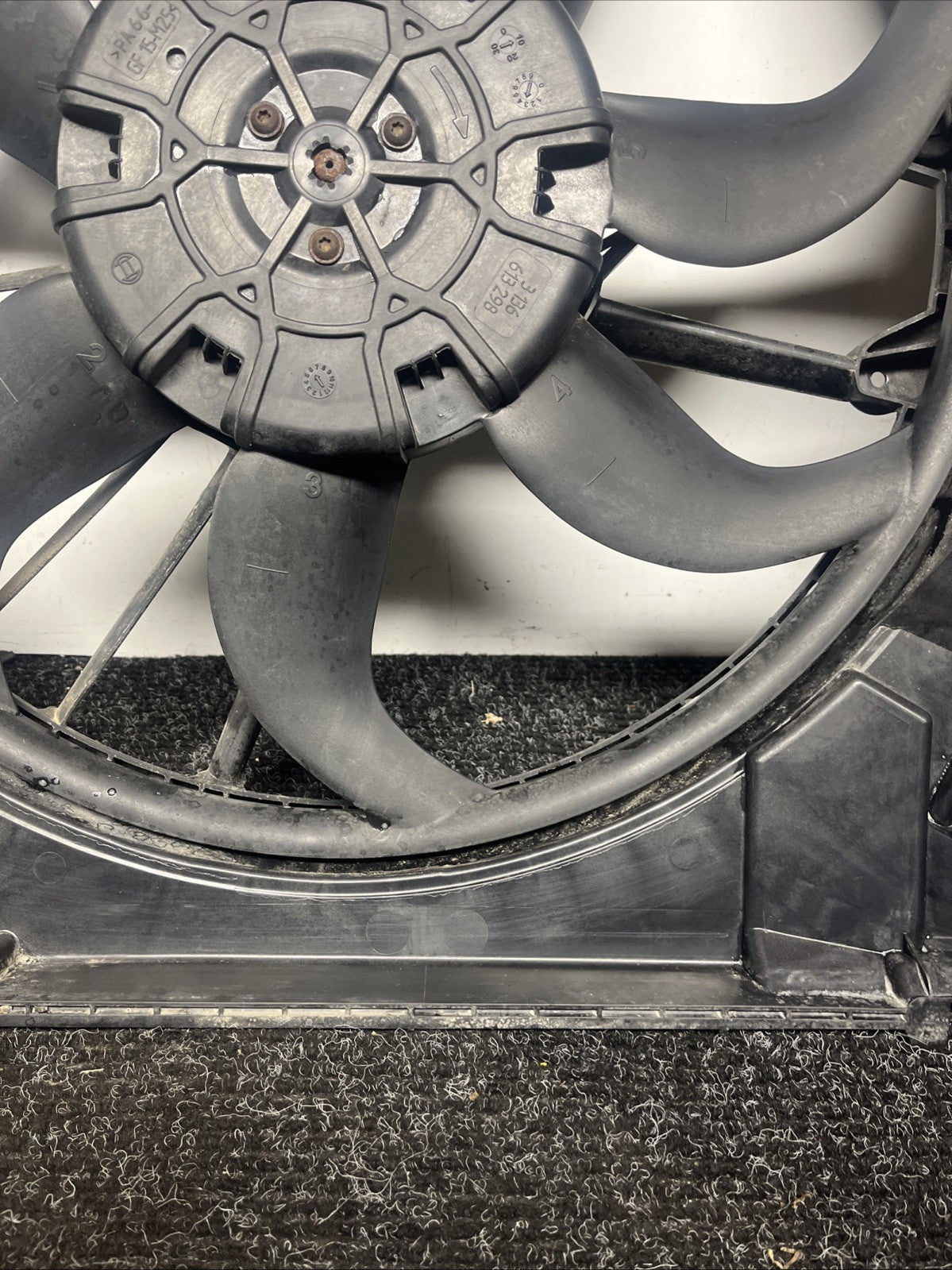 ☑️ 07-13 OEM BMW E88 E90 E92 N54 N55 Engine Radiator Cooling Auxiliary Fan 600W