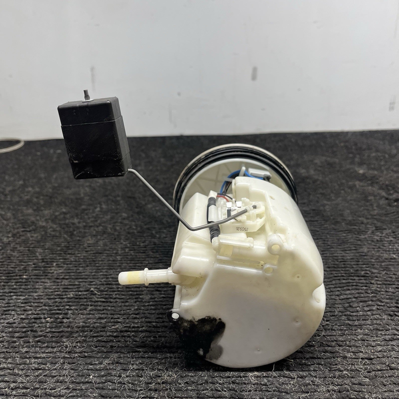 ☑️ 2013-2019 Scion Subaru FRS BRZ Fuel Pump Assembly 42021CA000 OEM