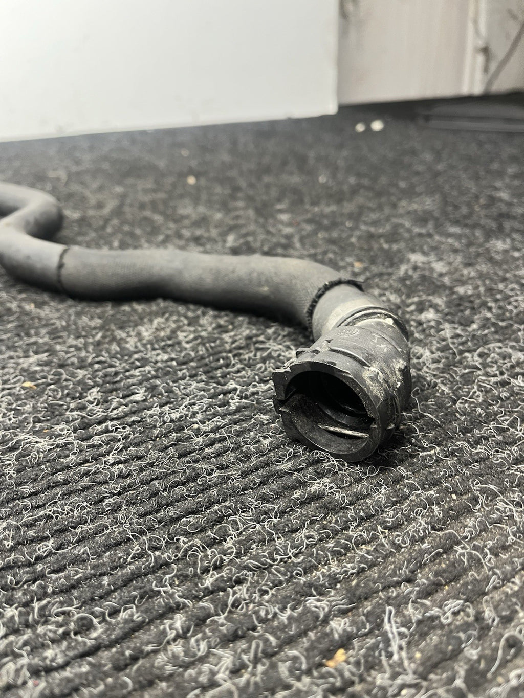 ☑️ 08-13 OEM BMW E90 E92 E93 M3 Expansion Tank Return Hose Line