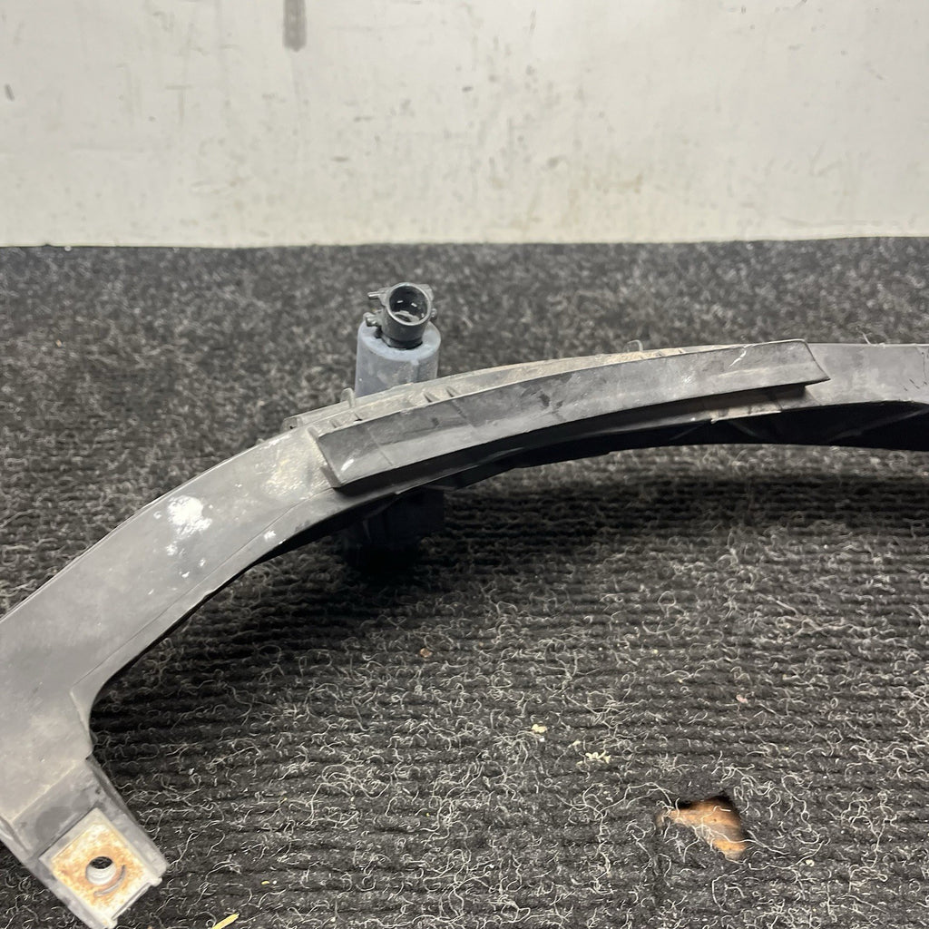 ☑️ 08-13 BMW E82 E88 135 Right Passenger Side Headlight Arm Bracket Mount