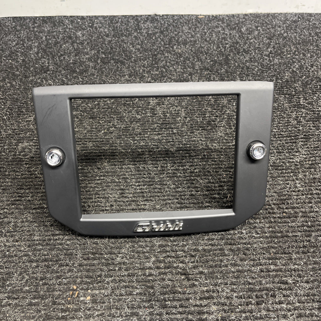 ☑️ Dashboard Center Display Screen Bezel Maserati Ghibli 089510000102 14-2018