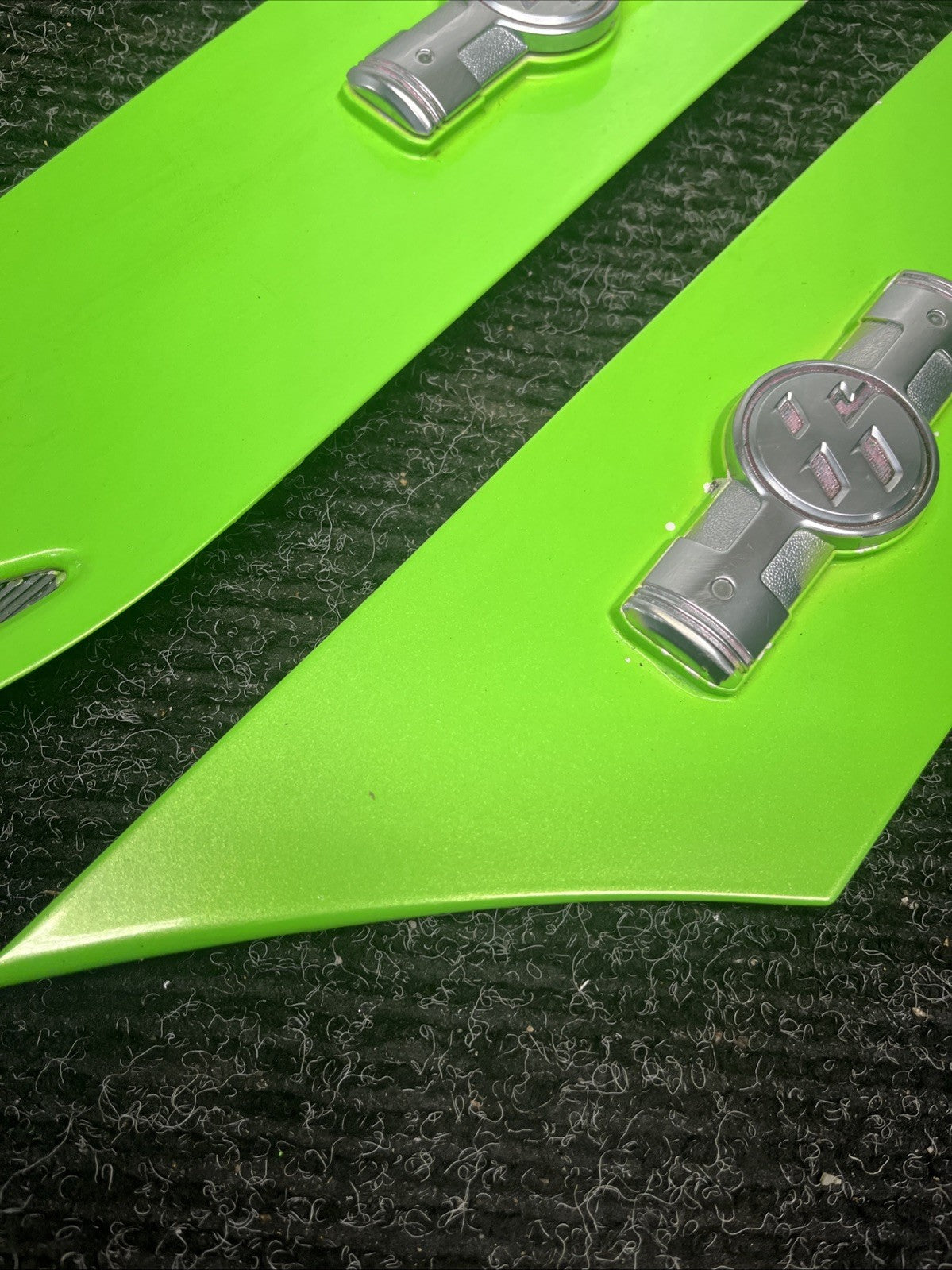 ☑️ 2013-2019 Scion FRS Subaru BRZ 86 OEM Fender Garnish Left & Right Green