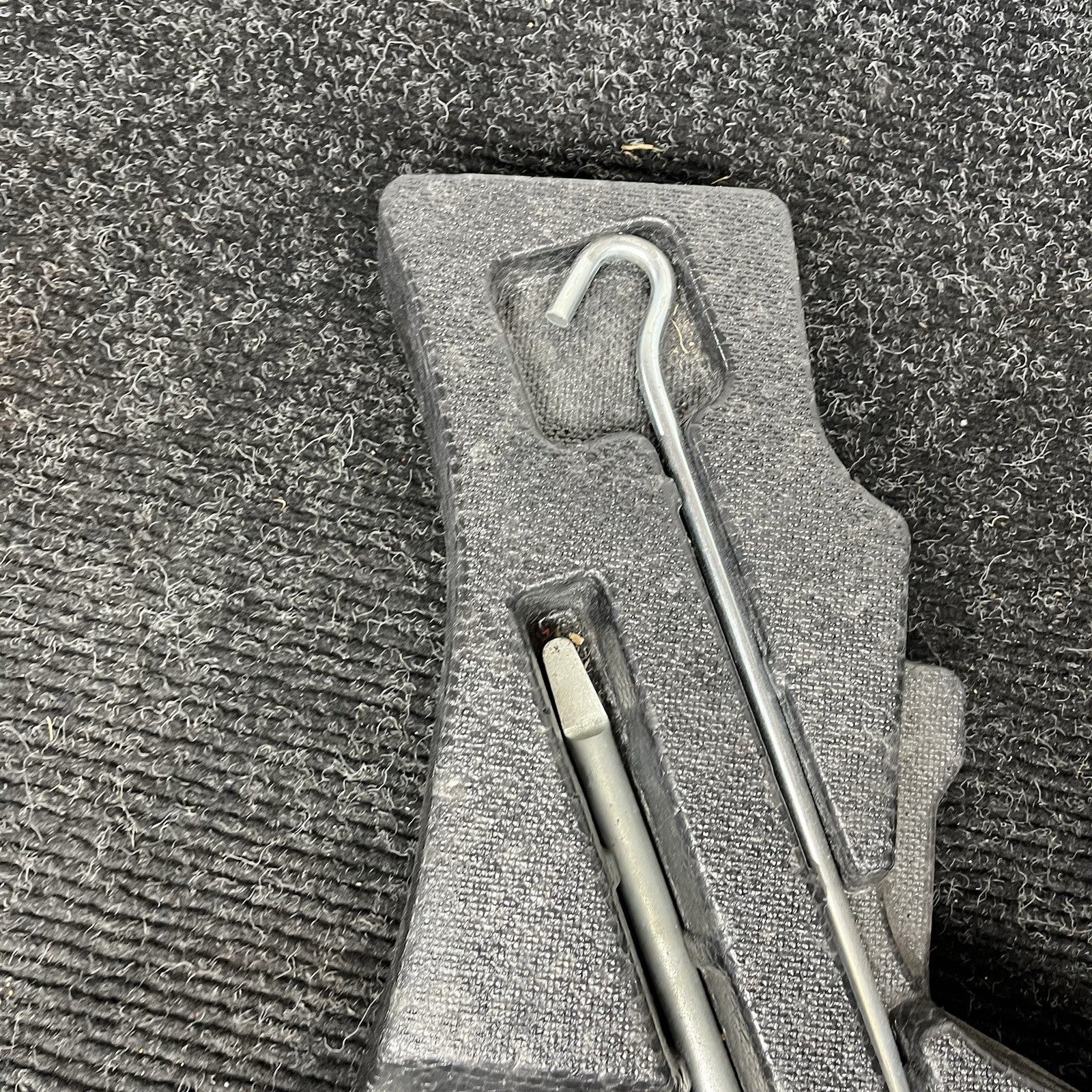 ☑️ 2013-2019 OEM SCION FRS SUBARU BRZ OEM SPARE TIRE JACK TOOL KIT