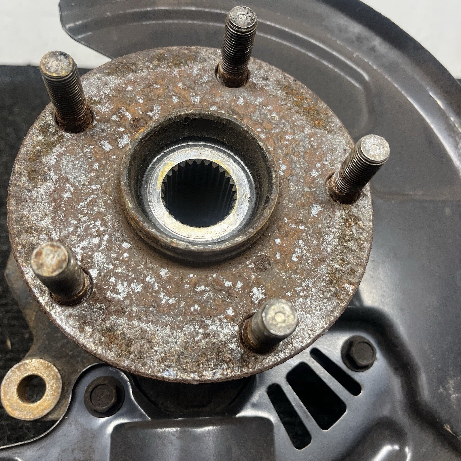 ☑️ 2015-2021 SUBARU WRX STI FRONT SUSPENSION RIGHT SIDE SPINDLE KNUCKLE HUB OEM