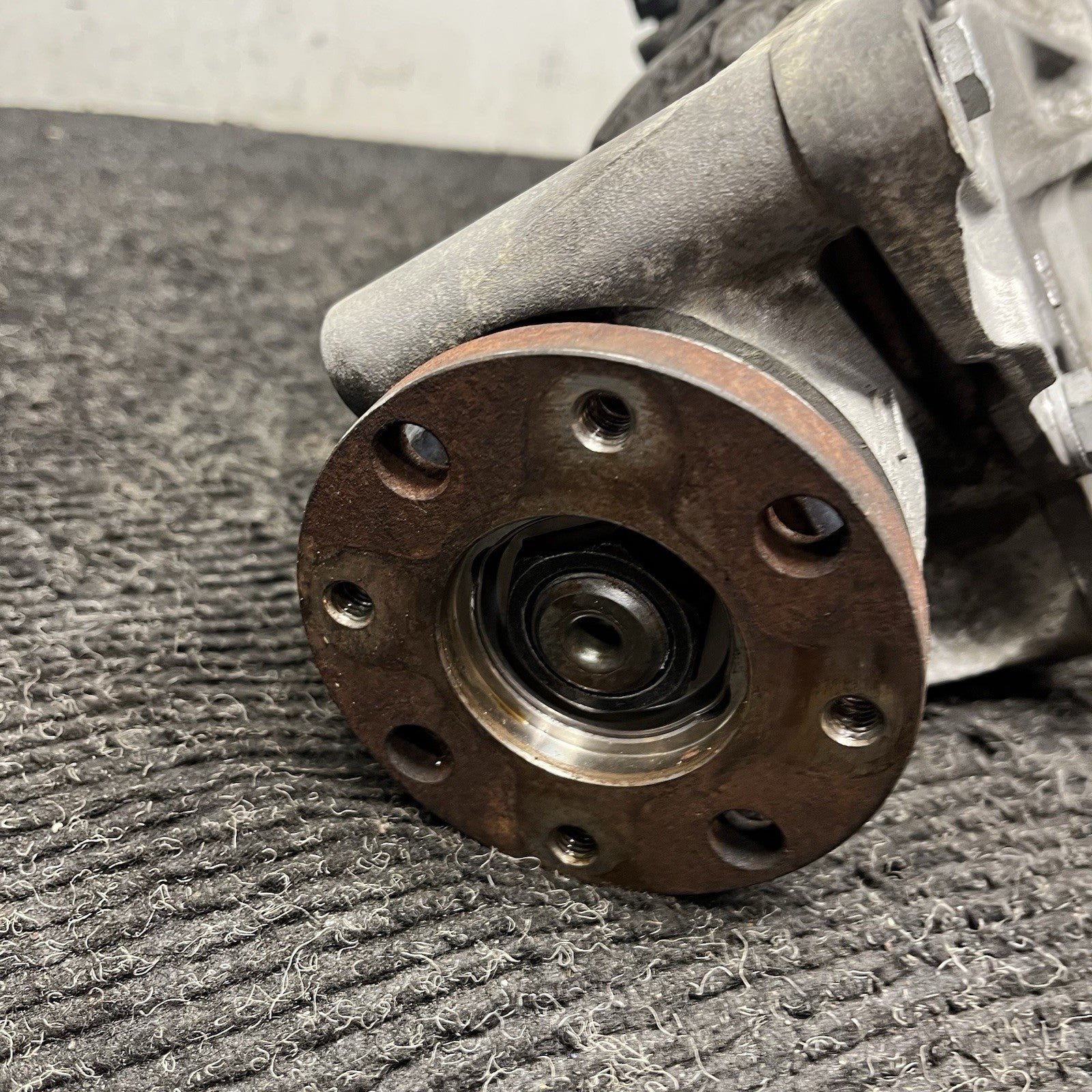 ☑️ 11-13 BMW E70 X5 XDrive35i A/T AWD 3.0L Front Differential Axle Carrier OEM