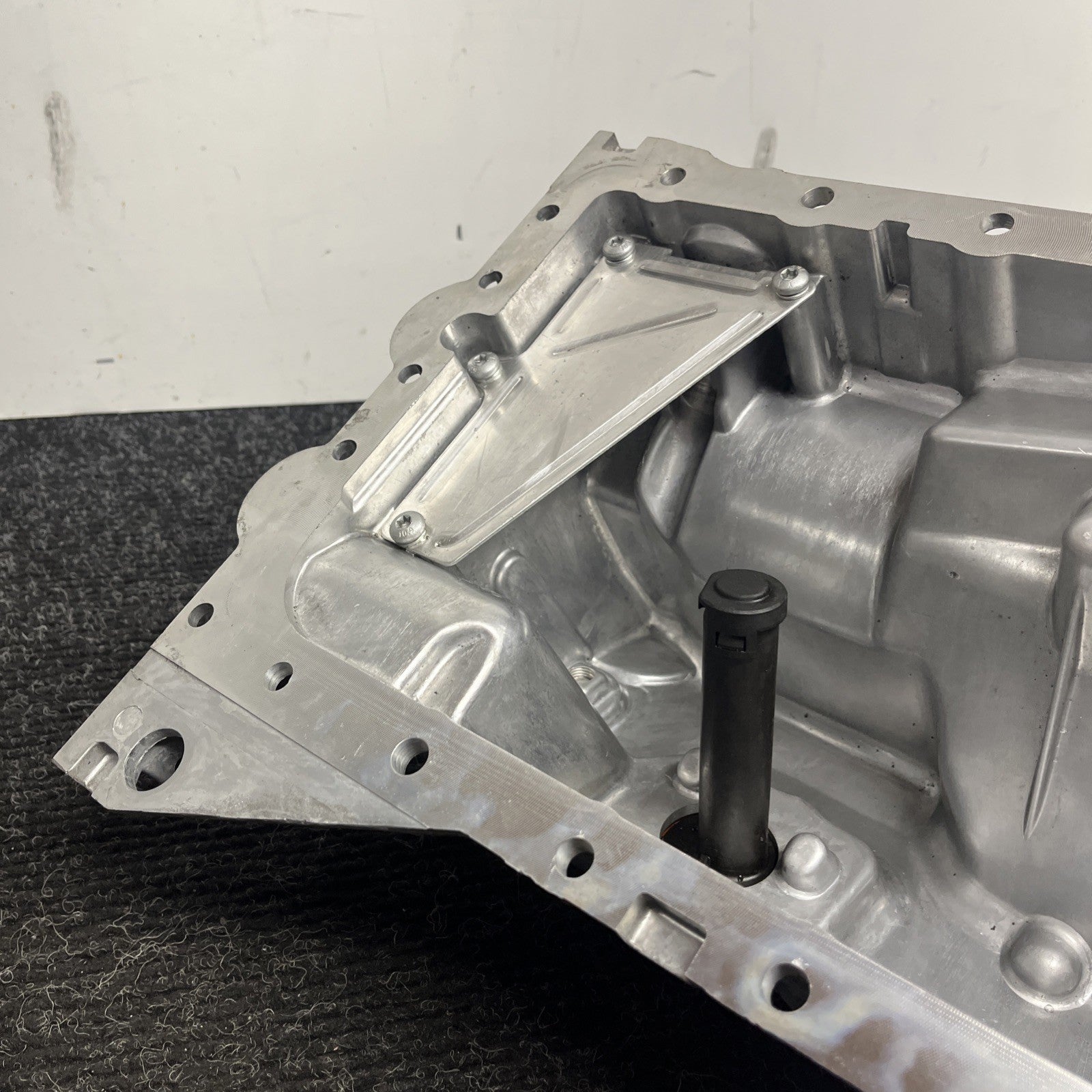 ☑️ 2006-2010 BMW E90 E92 E91 E93 N54 335XI AWD XDRIVE ENGINE OIL PAN 7585432 OEM