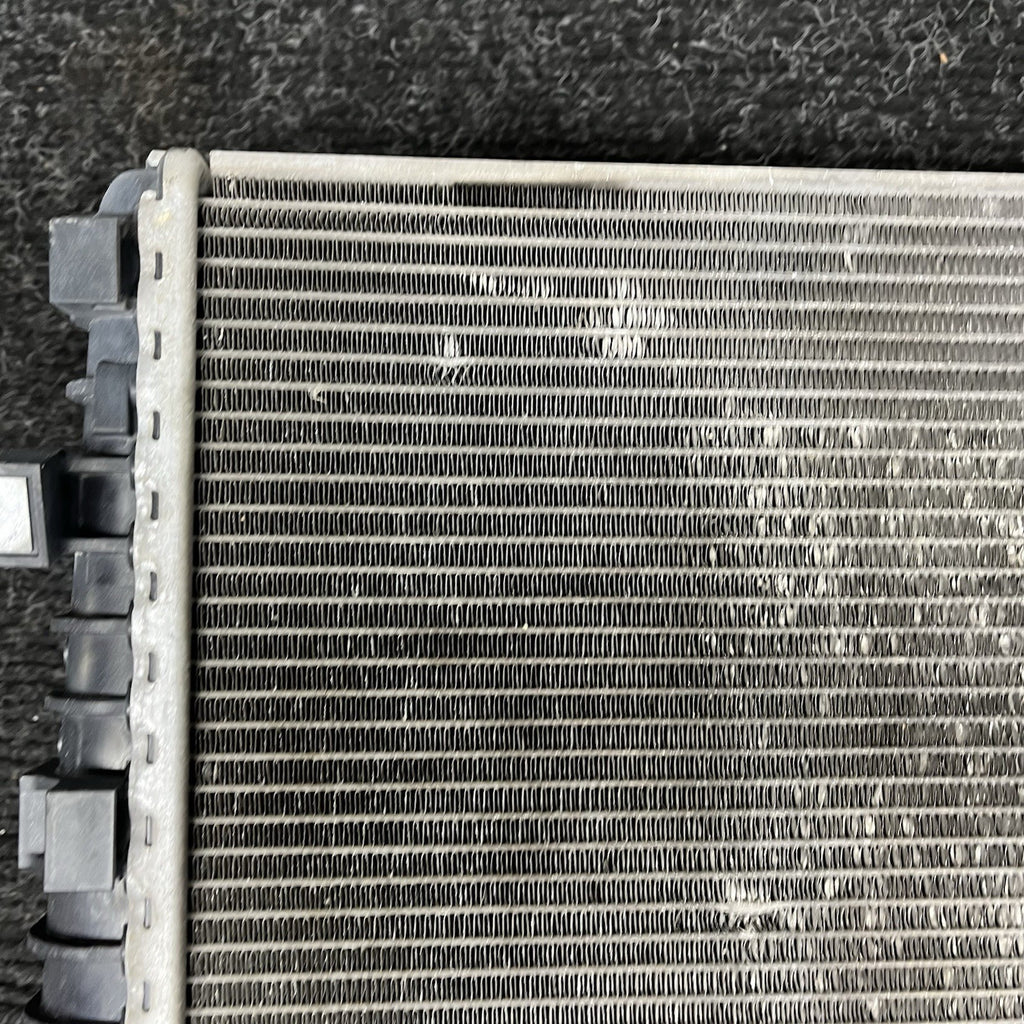 ☑️ OEM 2011-2015 AUDI Q7 3.0L FRONT LEFT RIGHT AUX AUXILIARY SECONDARY RADIATOR