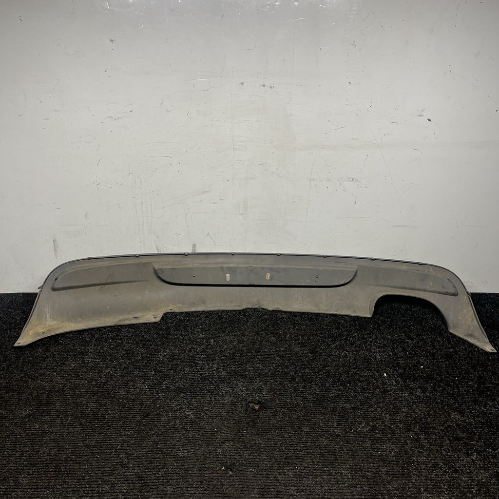 ☑️ 2008-13 BMW E82 E88 128I 135I M-SPORT REAR BUMPER DIFFUSER COVER OEM 8045506