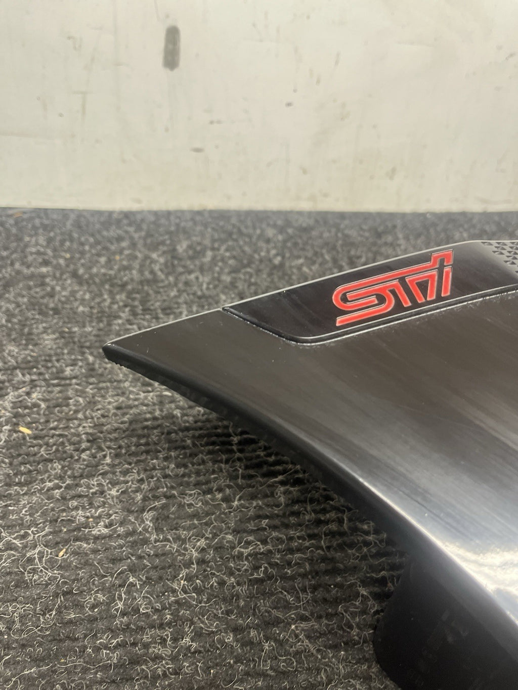 ☑️ 2015 2021 SUBARU WRX STI FRONT LEFT FENDER MOLDING GARNISH OEM BLACK