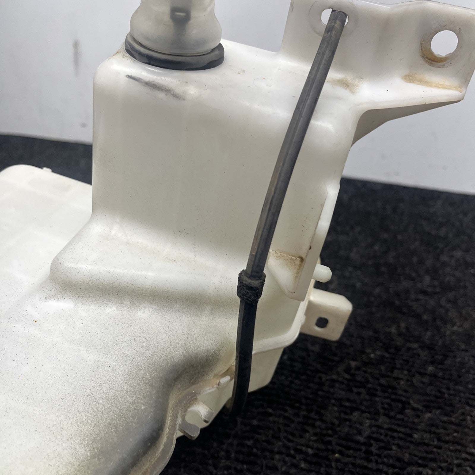 ☑️ 2013-2020 SUBARU BRZ SCION FRS WINDSHIELD WASHER FLUID RESERVOIR TANK OEM