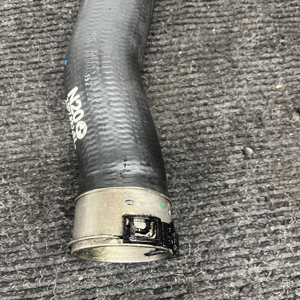 ☑️ 12-18 BMW F30 F32 320i 328i 428i Intercooler Charge Air Pipe Hose OEM 7597591