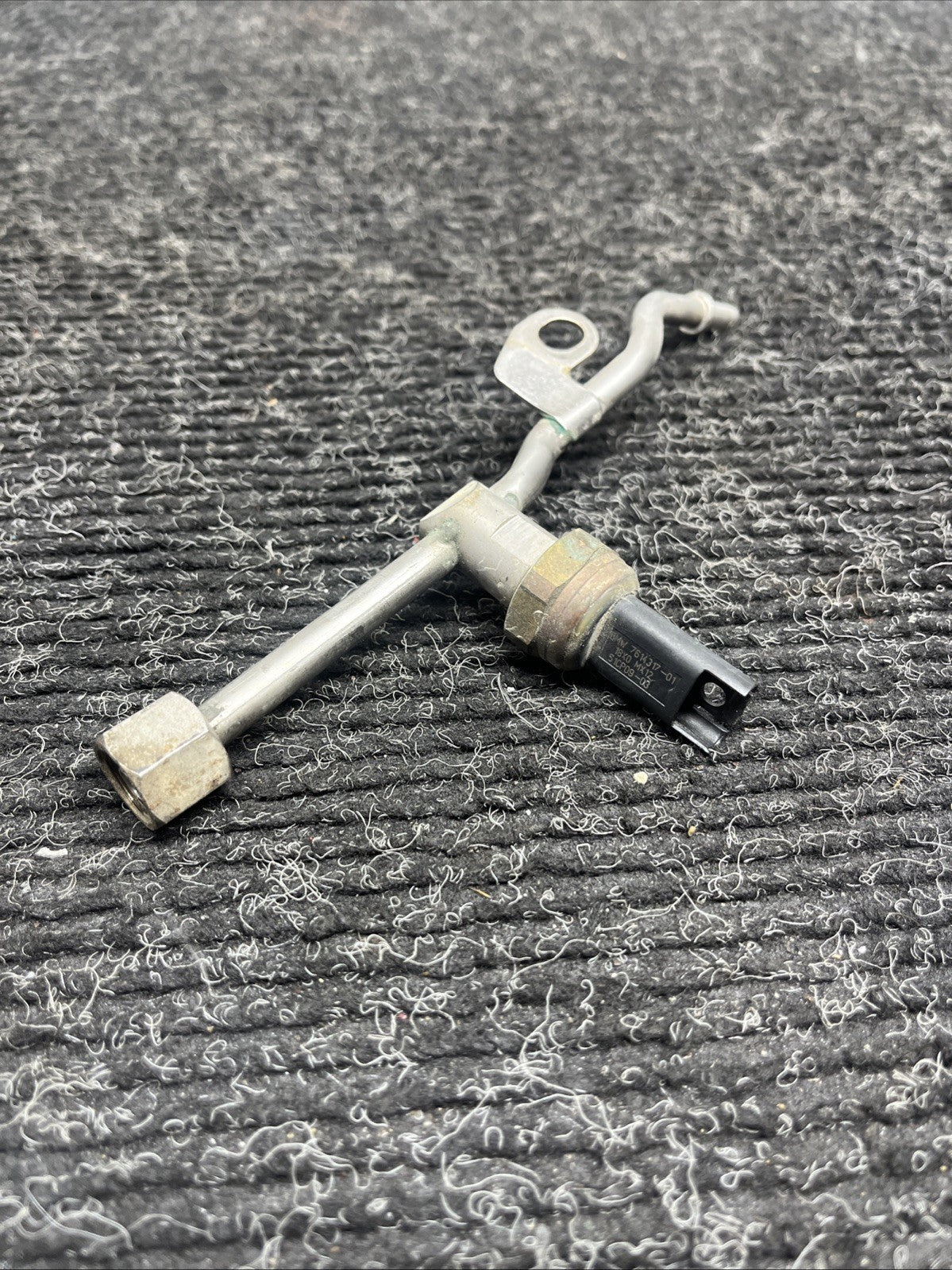 ☑️ 07-13 BMW E82 E90 E60 335I 535I N54 LOW PRESSURE FUEL SENSOR SUPPLY LINE PIPE