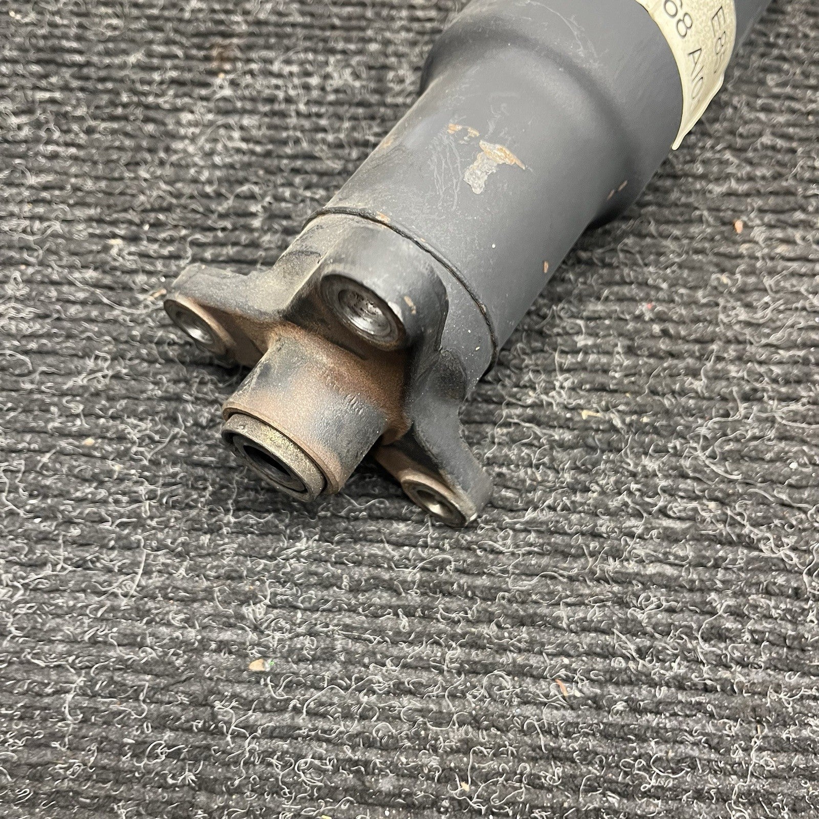 ☑️ 03-06 BMW E85 Z4 6 Speed Manual Transmission Driveshaft Propeller 1230M OEM