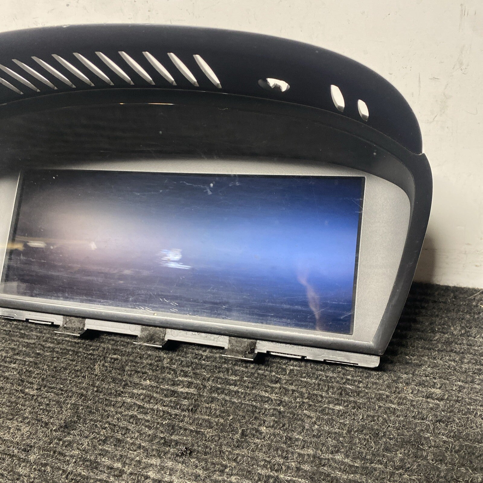 ☑️ 2008-2013 BMW M3 E92 E93 E90 NAVIGATION RADIO SCREEN MONITOR DISPLAY 9151979