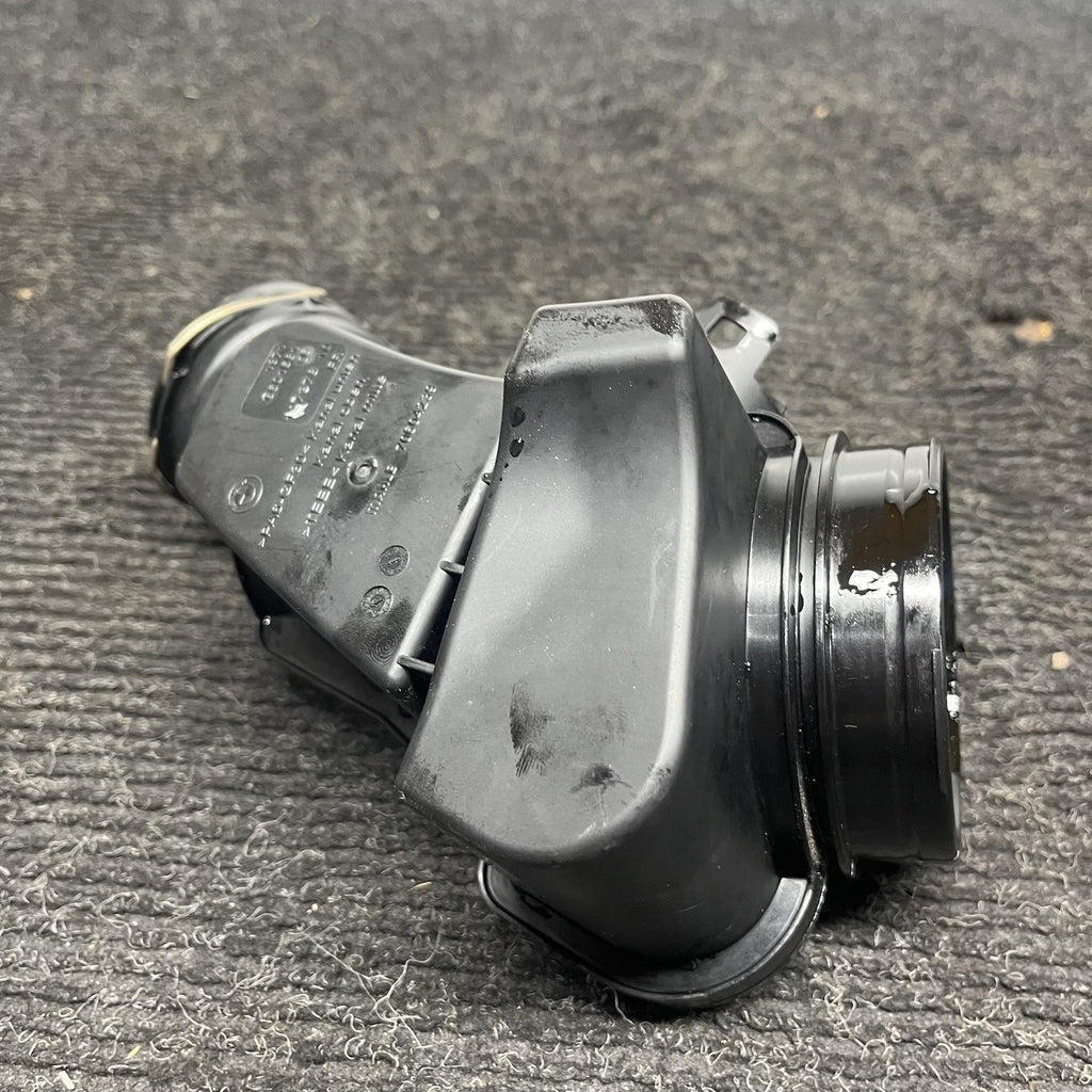 ☑️17-20 OEM BMW F22 F30 F33 F36 B46 Air Intake Cleaner Resonator Tube Pipe Inlet