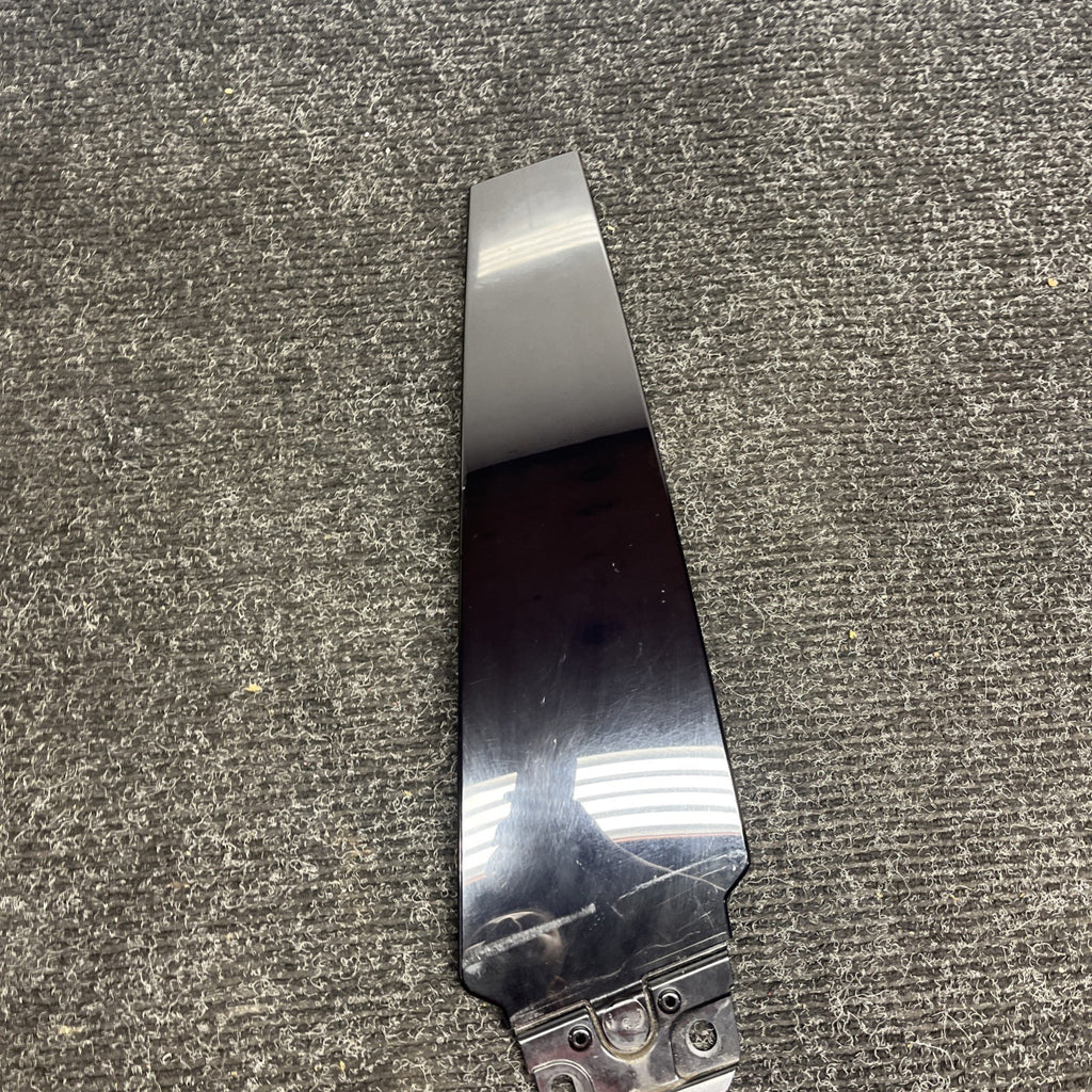 ☑️ 14-17 Maserati Ghibli Front Left Driver Side Door Pillar Trim Panel OEM