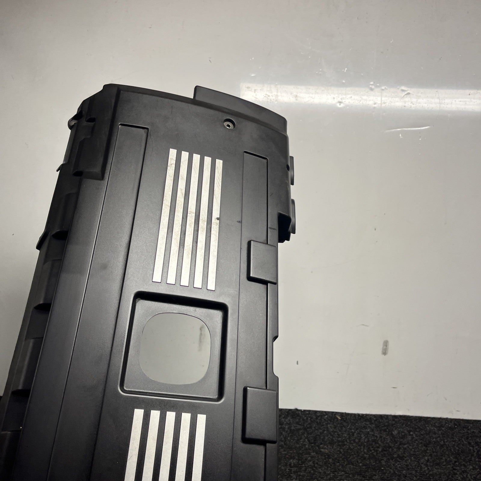 ☑️ OEM BMW E88 E90 E92 E93 Engine Cover N54 Head Cylinder Ignition Coil Covering