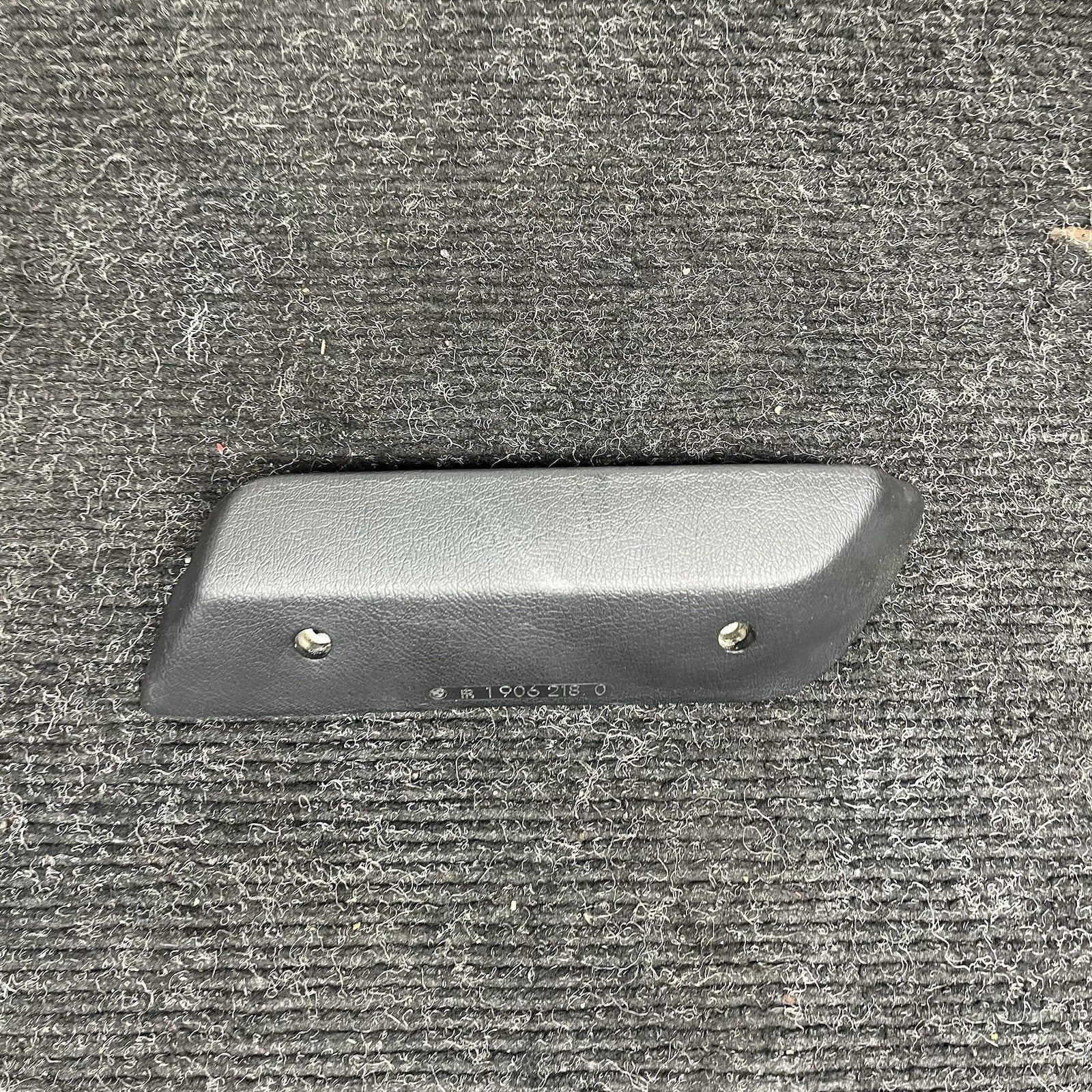 ☑️ Original BMW E30 Touring Limousine Armrest Black 1906218 316 318 320 323 325