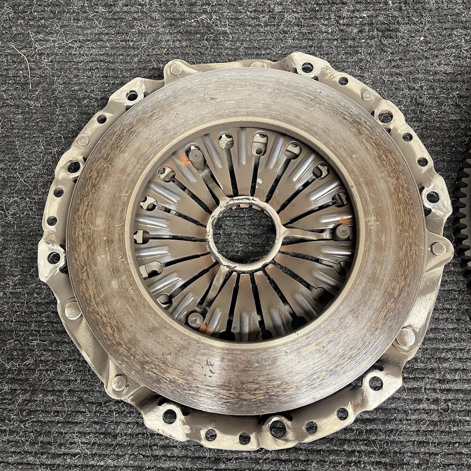 ☑️ 14-17 BMW F22 F23 M235i MANUAL TRANSMISSION CLUTCH FLYWHEEL N55 OEM