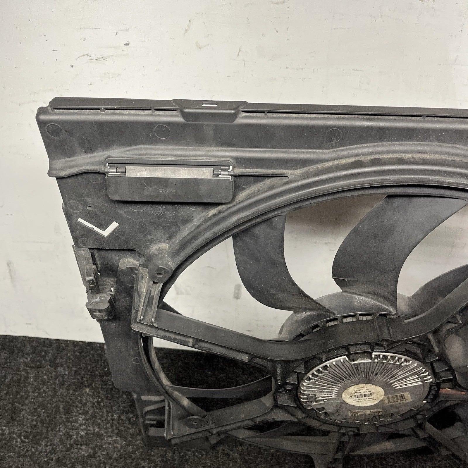 ☑️ 09-13 BMW E70 X5 3.0L DIESEL M57 RADIATOR COOLING FAN ASSEMBLY OEM