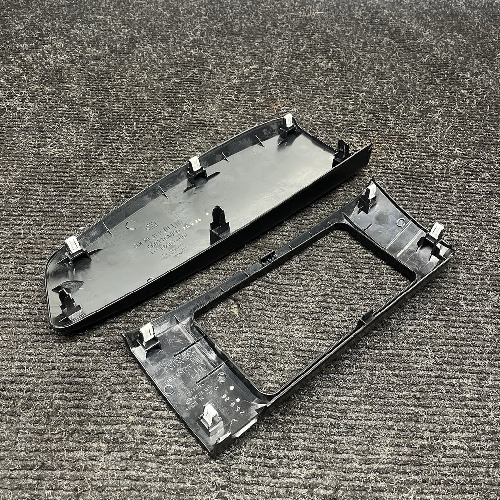 ☑️ 2013-2015 Subaru BRZ Scion FRS Radio Surround & Dash Trim OEM