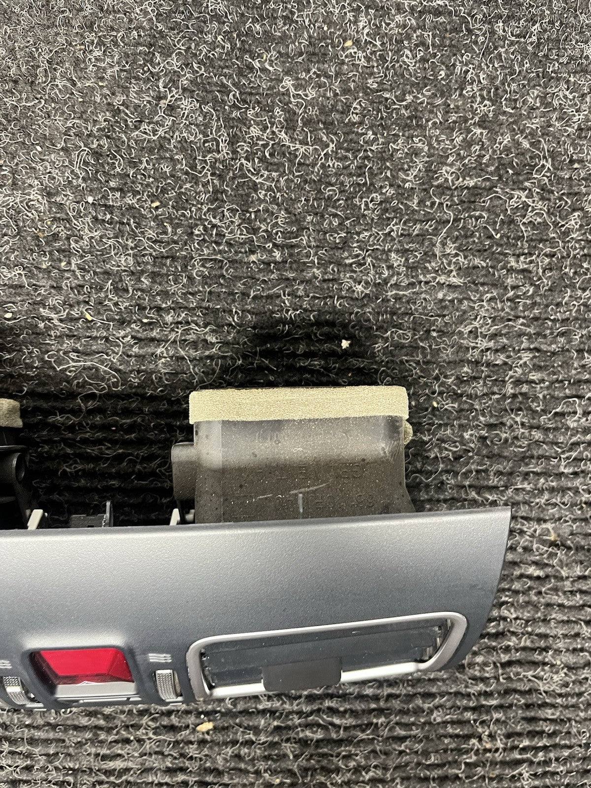 ☑️ 2015-2019 Subaru WRX STI Dash Center Console Vent OEM Hazard Switch