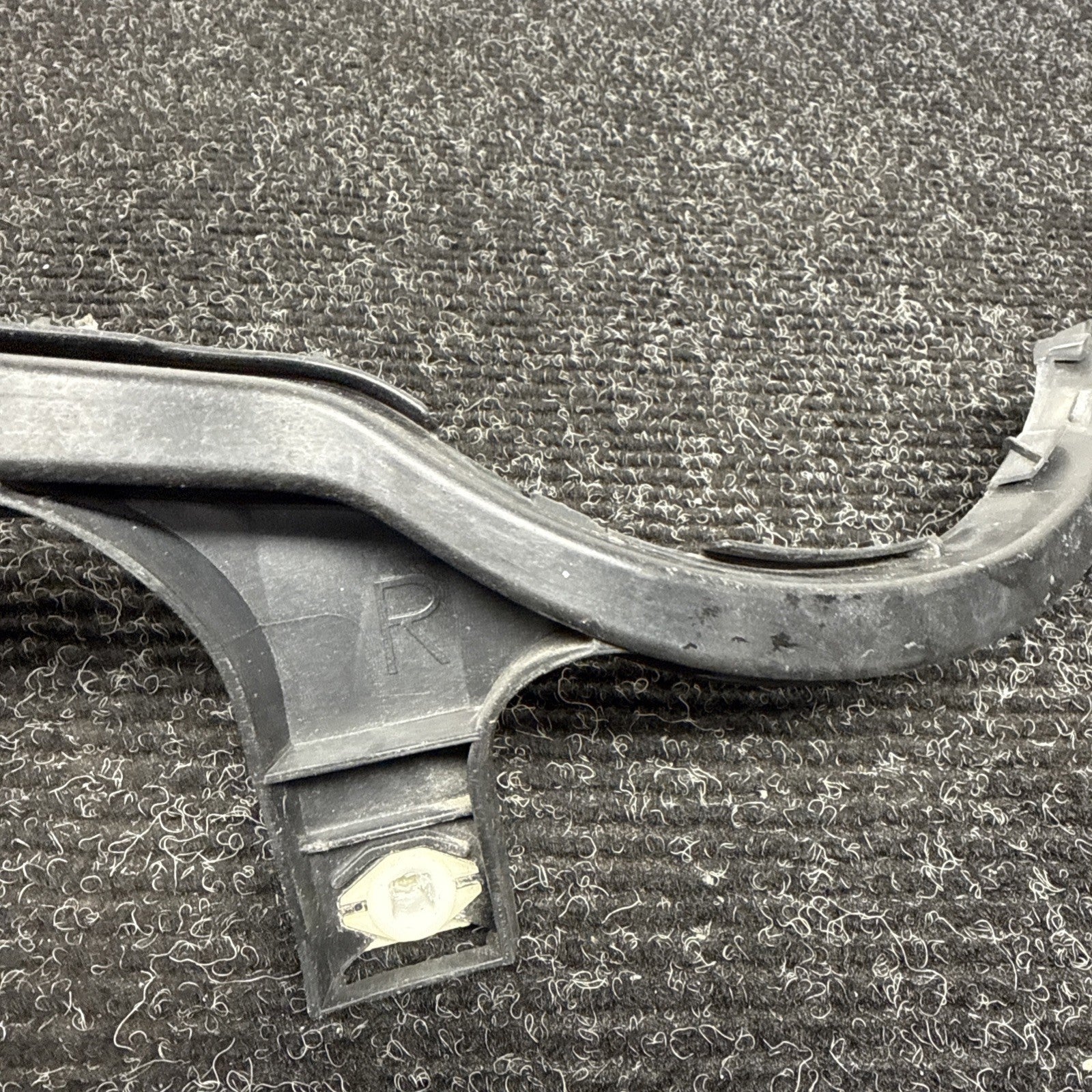 ☑️ 2013-2020 Subaru BRZ Scion FRS Toyota 86 Rear Right Tail Light Mount Bracket