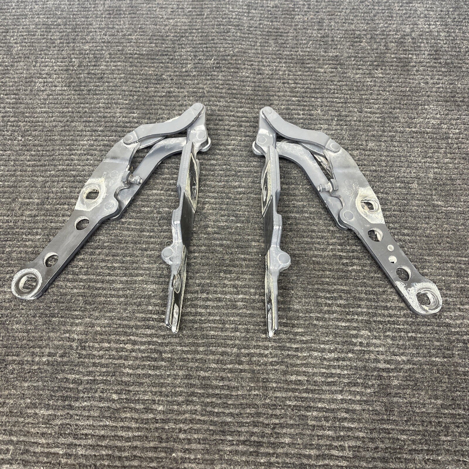 ☑️ 99-06 BMW E46 330i 325i Ci Xi M3 HOOD BONNET HINGE SET LEFT & RIGHT OEM