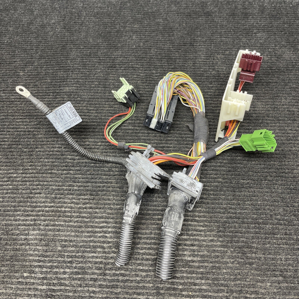 S65 Engine DME Wiring Harness Plug BMW E90 E92 E93 M3 OEM #11198