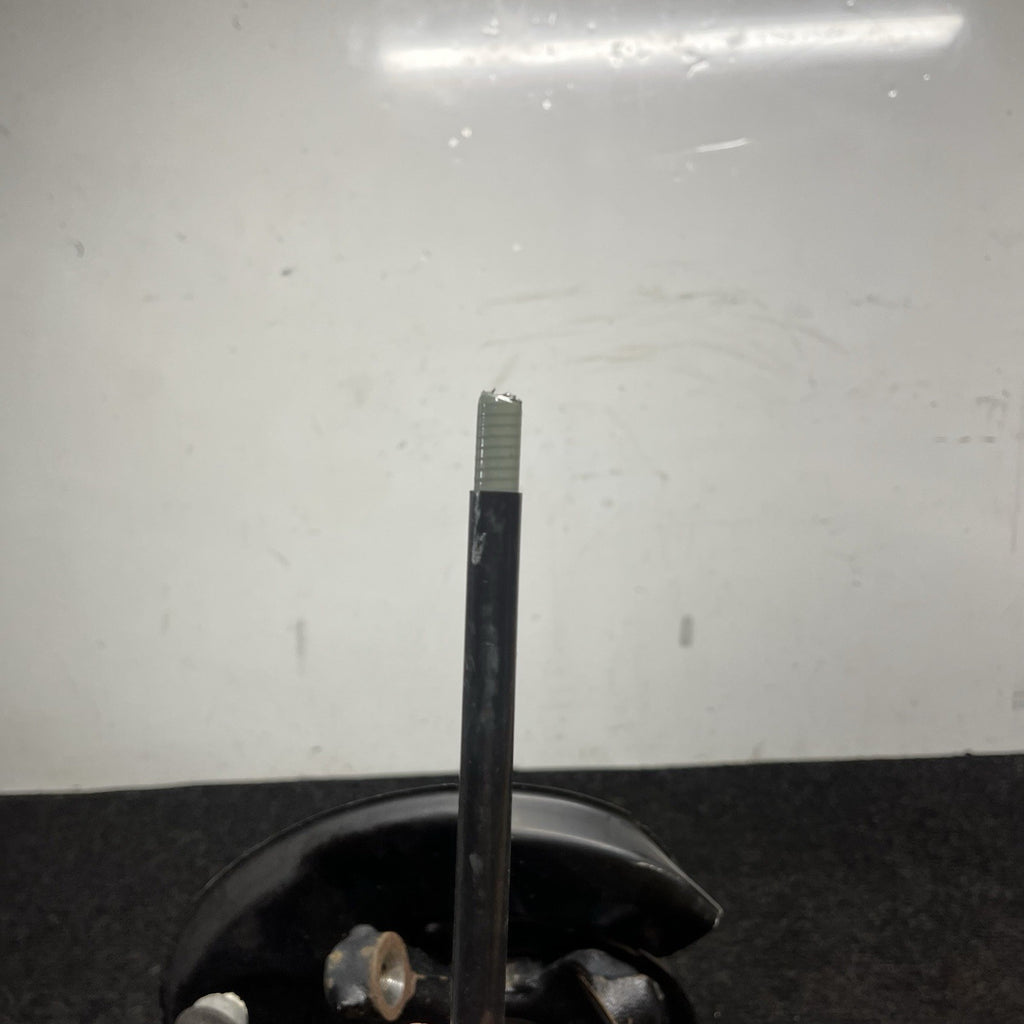 ☑️ 07-13 BMW E82 E88 E90 E92 E93 Rear Driver Hub Spindle Bearing Knuckle OEM