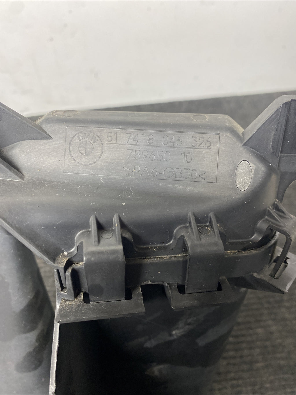 ☑️ 08-13 BMW E82 E88 N54 N55 MSPORT Front Right Passenger Air Duct Brake Vent