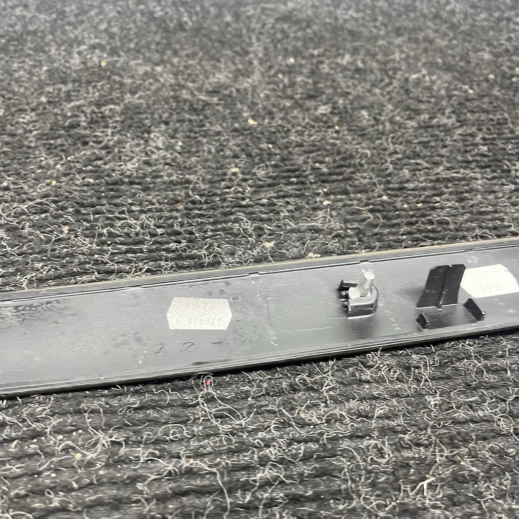 ☑️ 08-13 BMW E82 E88 128i Interior Dash Console Panel Molding Trim 9121704 OEM