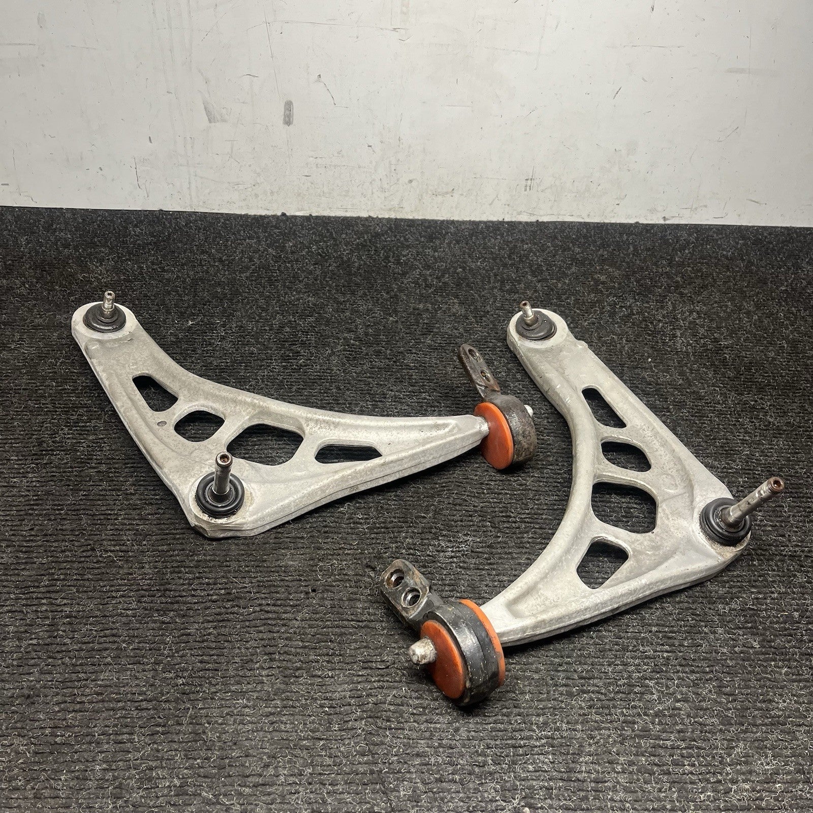 ☑️ BMW E46 Coupe RWD Front Lower Control Arm SET 330ci 3 Series Upgraded Bushing